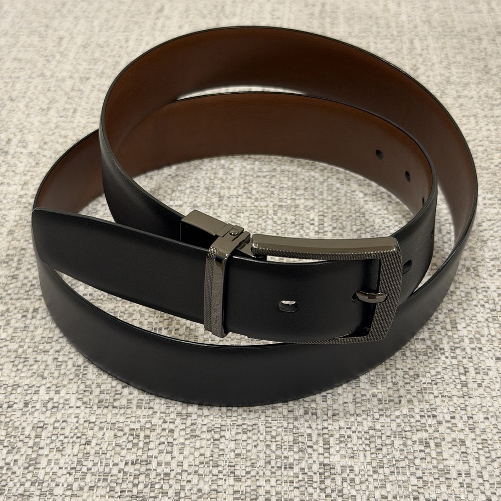 Perry Ellis Black Bonded Leather Belt 36/90 Gray Buckle New Men's